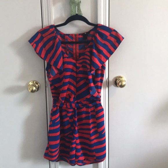 Red and blue romper - Picture 1 of 4